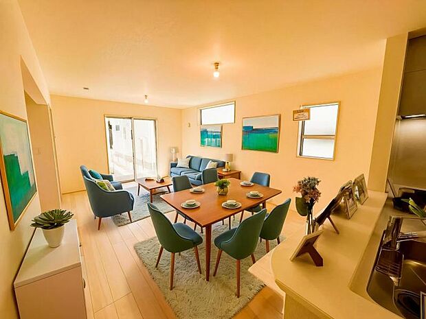 本画像はCGで作成しております。実際に現地に家具は置かれておりません。また、価格に家具は含まれておりません。