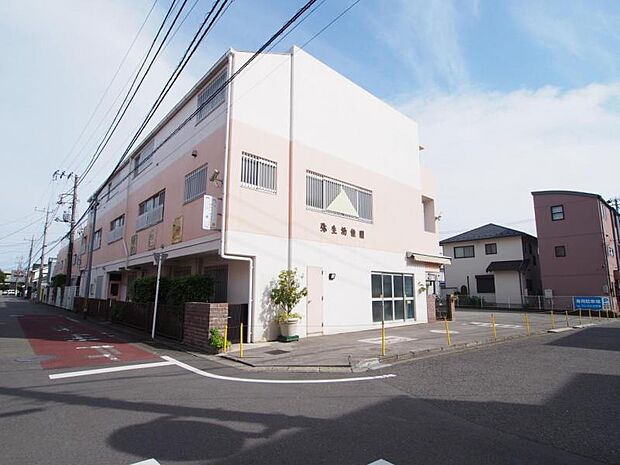 弥生幼稚園まで約151m