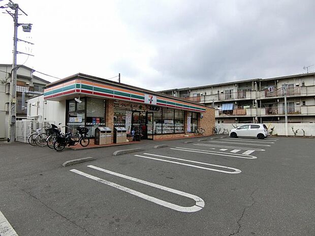 セブンイレブン相模原並木2丁目店まで約693m