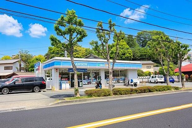 ローソン 町田金井町店まで約459m