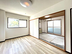 レジデンスパール 1階2DKのリビング/ダイニング