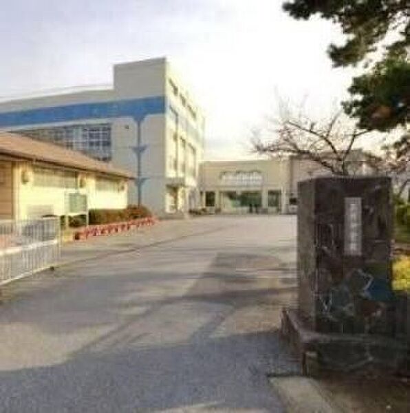 中学校「市原市立五井中学校まで1235m」