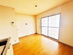 シャトル登戸 3階2LDKのリビング/ダイニング