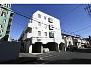 上尾駅より徒歩10分 築37年8ヶ月 4階建の賃貸物件