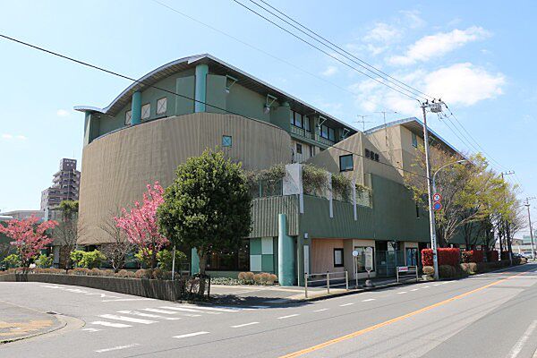 図書館「君津市立中央図書館まで2800m」