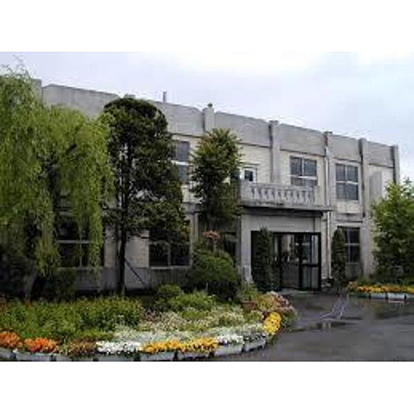 小学校「木更津市立金田小学校まで1120m」