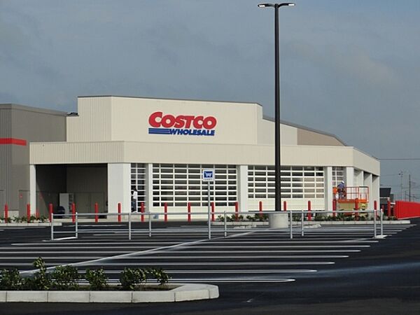 ショッピング施設「コストコホールセール木更津倉庫店まで6100m」