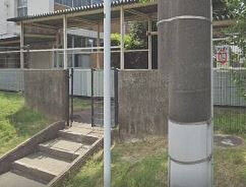 小学校「袖ケ浦市立長浦小学校まで765m」