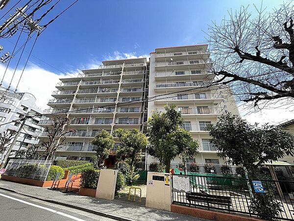 外観：311002364096