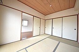 ハイウェール 3階2DKのリビング/ダイニング