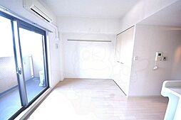 プレサンス大阪城公園ファーストシート 3階ワンルームのリビング/ダイニング