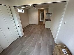 Royal Maison 城東 4階1LDKのリビング/ダイニング