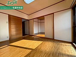 発春栄ハイツ 3階4Kのリビング/ダイニング