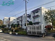 桔梗が丘駅より徒歩25分 築45年7ヶ月 3階建の賃貸物件