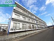 青山町駅より徒歩5分 築19年4ヶ月 3階建の賃貸物件