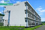 青山町駅より徒歩5分 築19年4ヶ月 3階建の賃貸物件