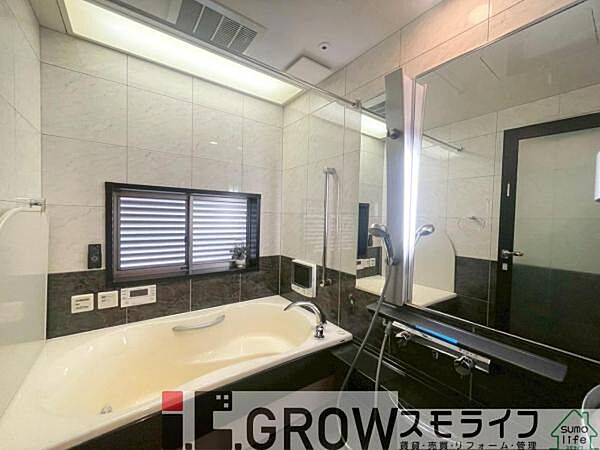 快適なお風呂です。いつでも温かいお風呂を楽しめます。