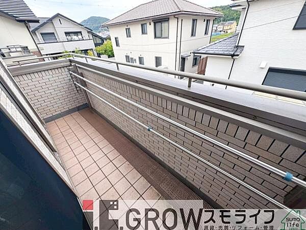 陽当たり良好で洗濯物もよく乾きます。