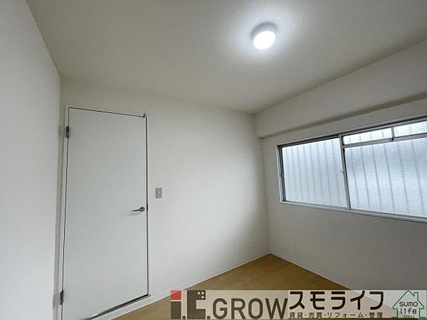 寝室としても使いやすい落ち着いた空間です。