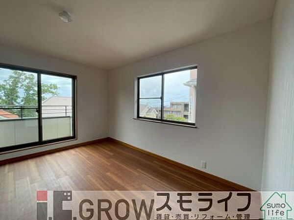 寝室としても使いやすい落ち着いた空間です。