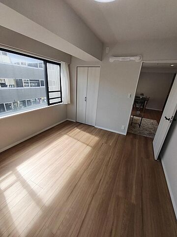 収納 JR中央線 立川駅 徒歩8分