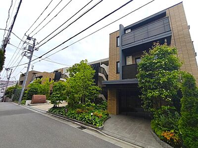 外観：[資料請求・内見予約]はお気軽に。お電話は[通話料無料]です。メールの場合は[資料請求]ボタンをクリックしていただきお問い合わせください。皆様からのお問い合わせをお待ち致しております