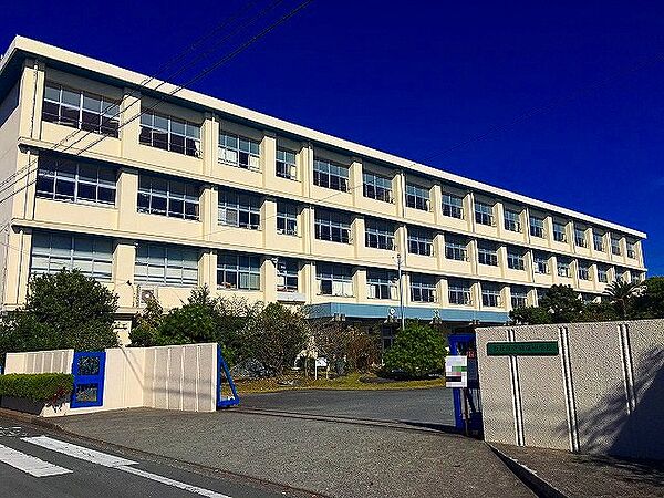 浜松市立清竜中学校（350m）
