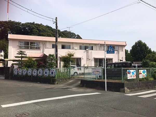 権現谷保育園（900m）