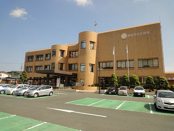 浜松市北区役所（2400m）