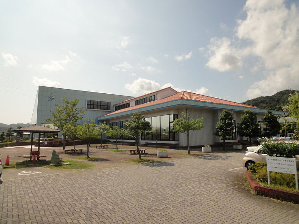 Image 9