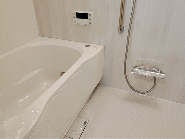 浴室設備をリフォーム。最新設備でゆったりバスタイムをお楽しみください♪