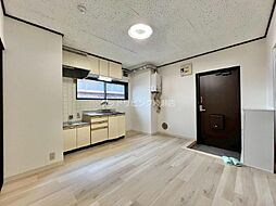 ドミールなかや 305 3階2DKのリビング/ダイニング