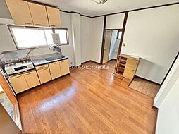 第二コーポ保木間 202 2階1Kのリビング/ダイニング