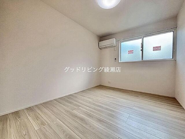 寝室