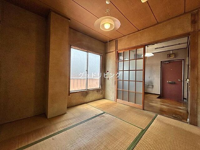 寝室