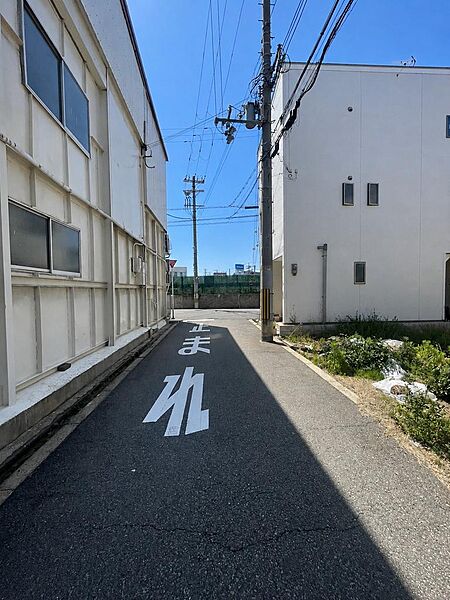 前面道路もスッキリしています。
