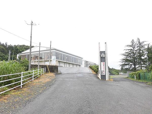 【周辺環境/中学校】栗原市立築館中学校まで2270ｍ（徒歩29分）