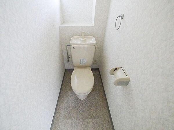 トイレ：清潔感のある明るいトイレ☆