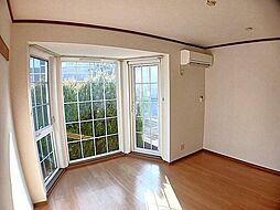 ソレアード　シンデン B104 2階2LDKのリビング/ダイニング