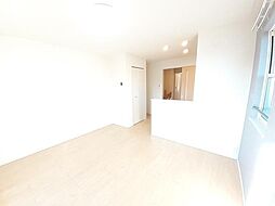 アルヴィータII番館 201 2階1LDKのリビング/ダイニング