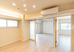 日商岩井方南町マンション 2LDKのリビング/ダイニング