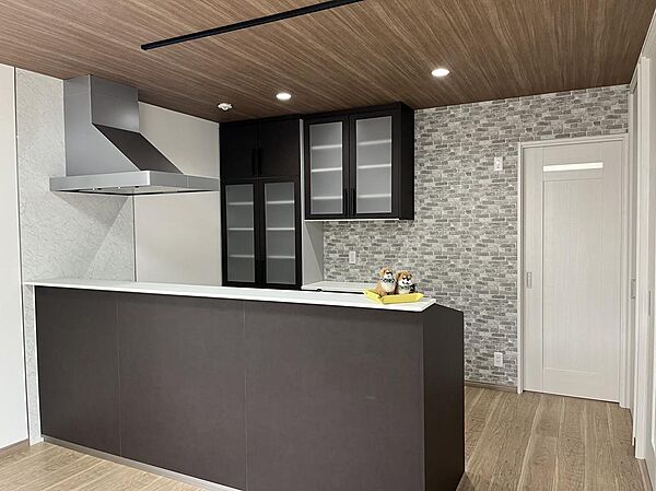 ～kitchen～　建物プラン例　オープンキッチンでもあり、壁を取り払うことで、より開放的なキッチン・ダイニングスペースが生まれます。