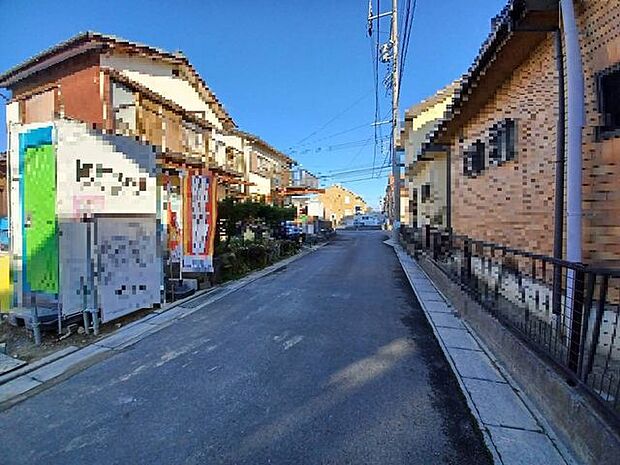 南側前面道路東方面