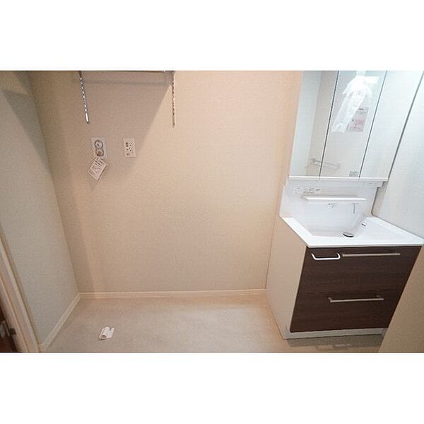 apartment 群馬県前橋市天川原町1丁目
天川原町の賃貸情報を見る
物件地図