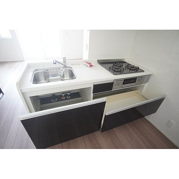 apartment 群馬県前橋市紅雲町2丁目
紅雲町の賃貸情報を見る
物件地図