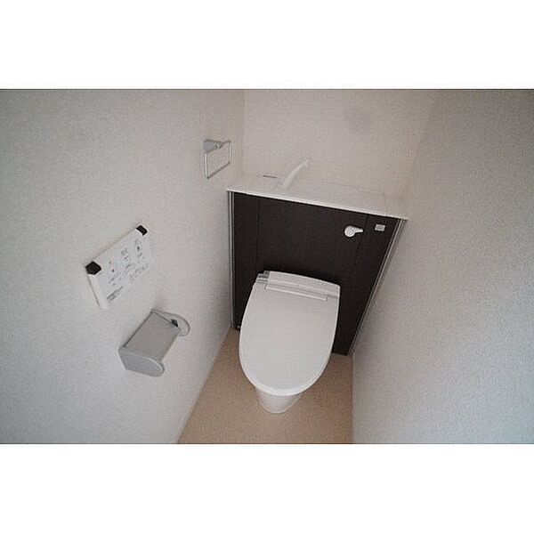 apartment 群馬県前橋市上新田町
上新田町の賃貸情報を見る
物件地図