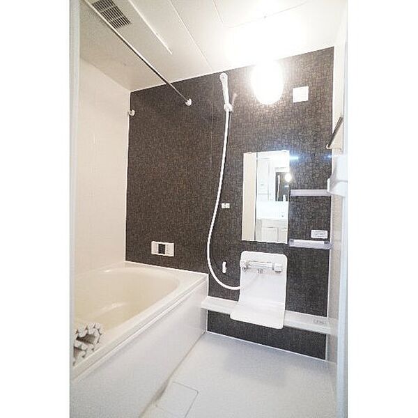 apartment 群馬県前橋市西片貝町4丁目
西片貝町の賃貸情報を見る
物件地図