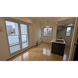 グランファーレ円山北レジェンドスクエア 606 6階2LDKのリビング/ダイニング