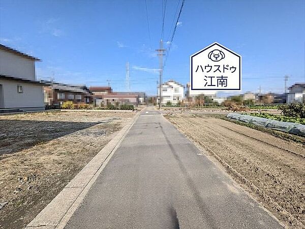 東側前面道路2025/12/2撮影