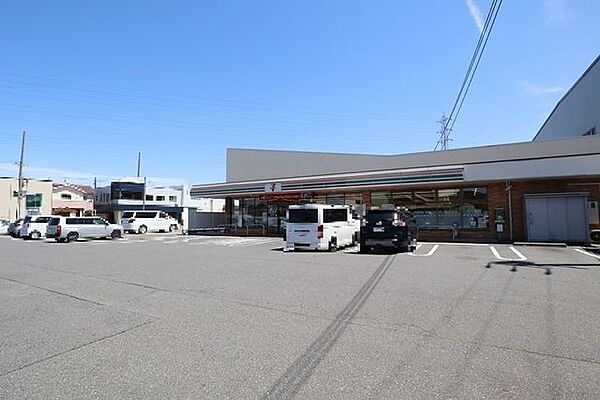 セブンイレブン 一宮多加木2丁目店 1030m
